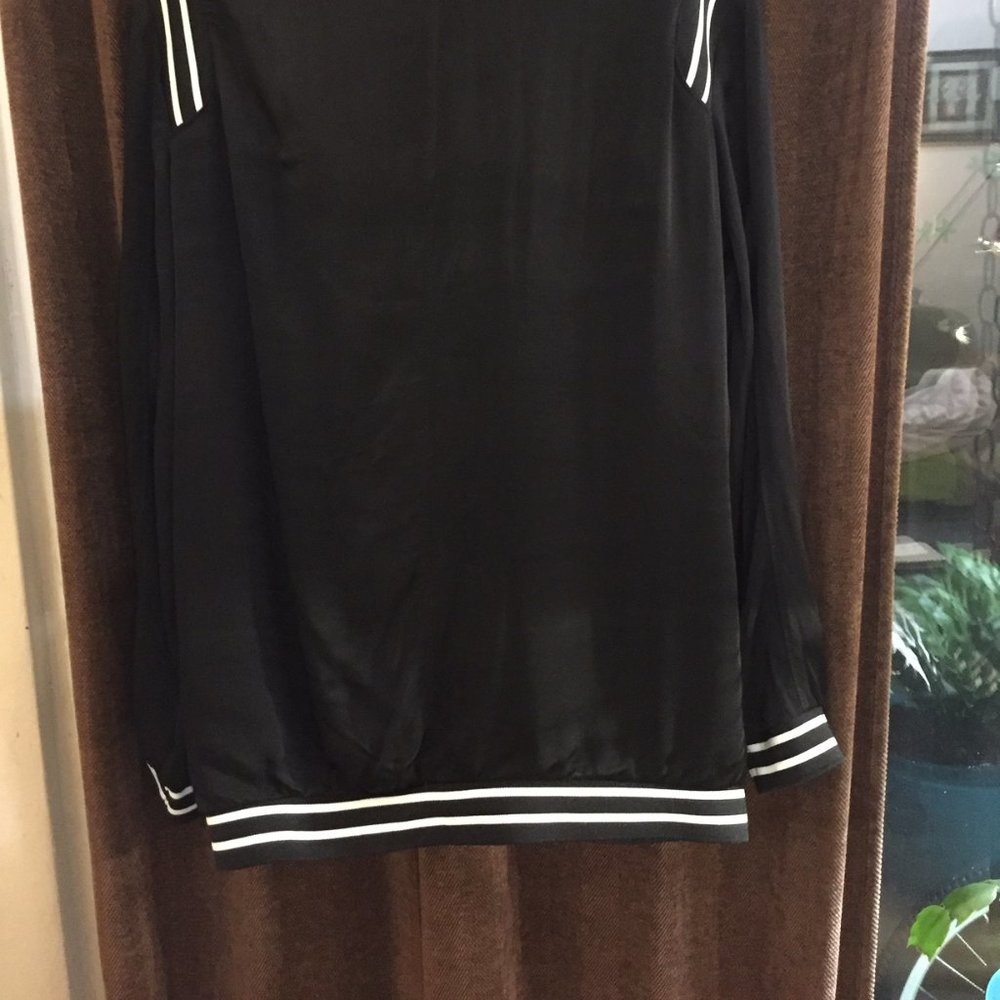 Black Jacket - Picture 3 of 5